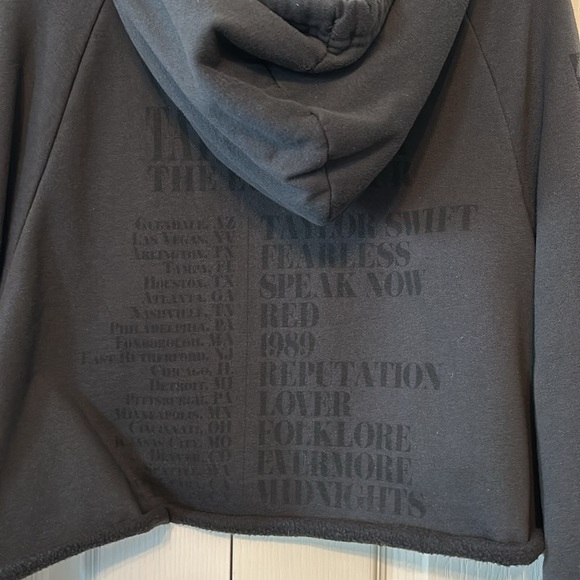 Taylor Swift Eras Tour Hoodie Official Merch Cropped Size Large - Picture 4 of 10